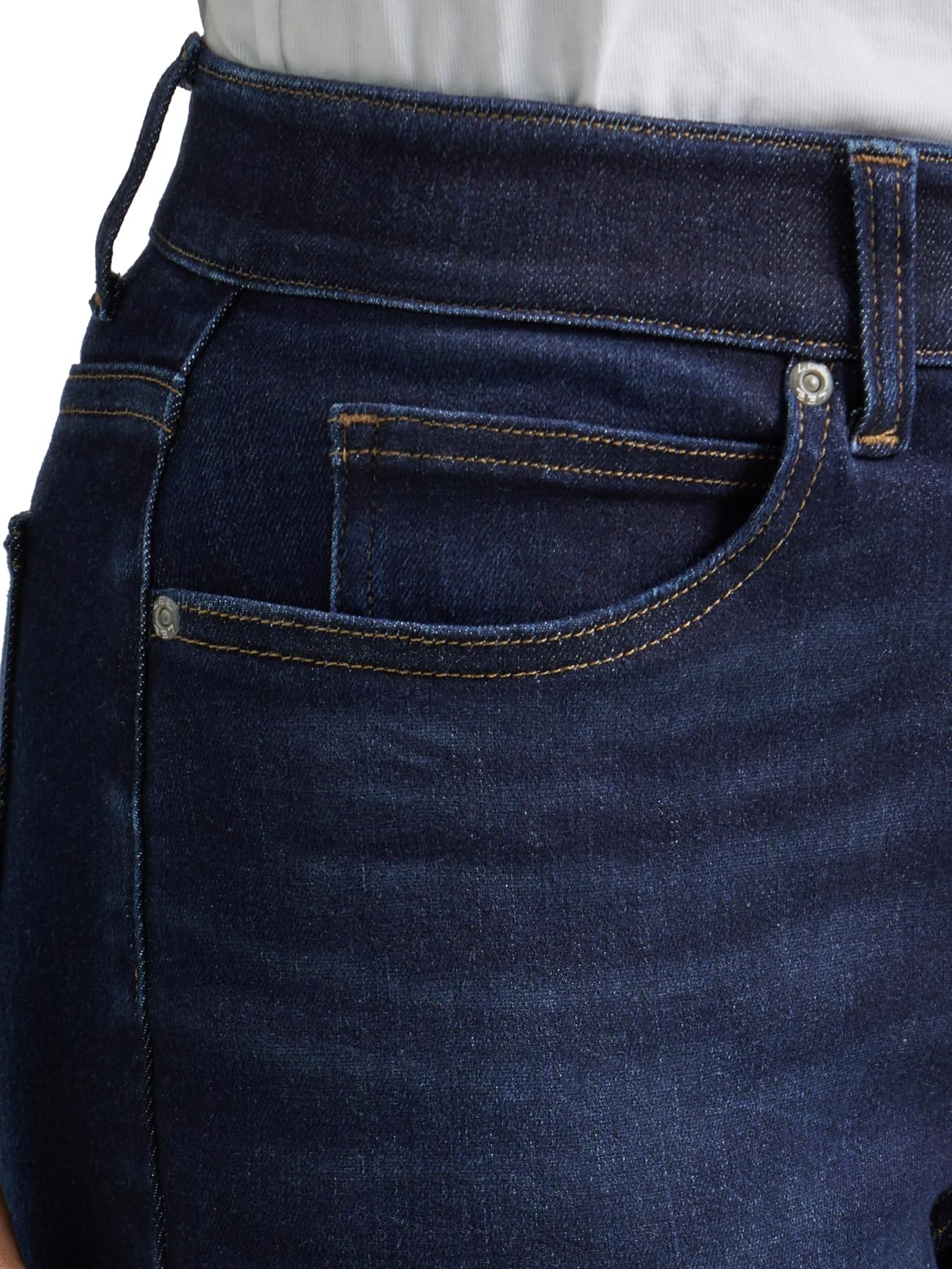 Lee Women's Ultra Lux Comfort with Flex Motion Straight Leg Jean, Main Thrill, 12 Long