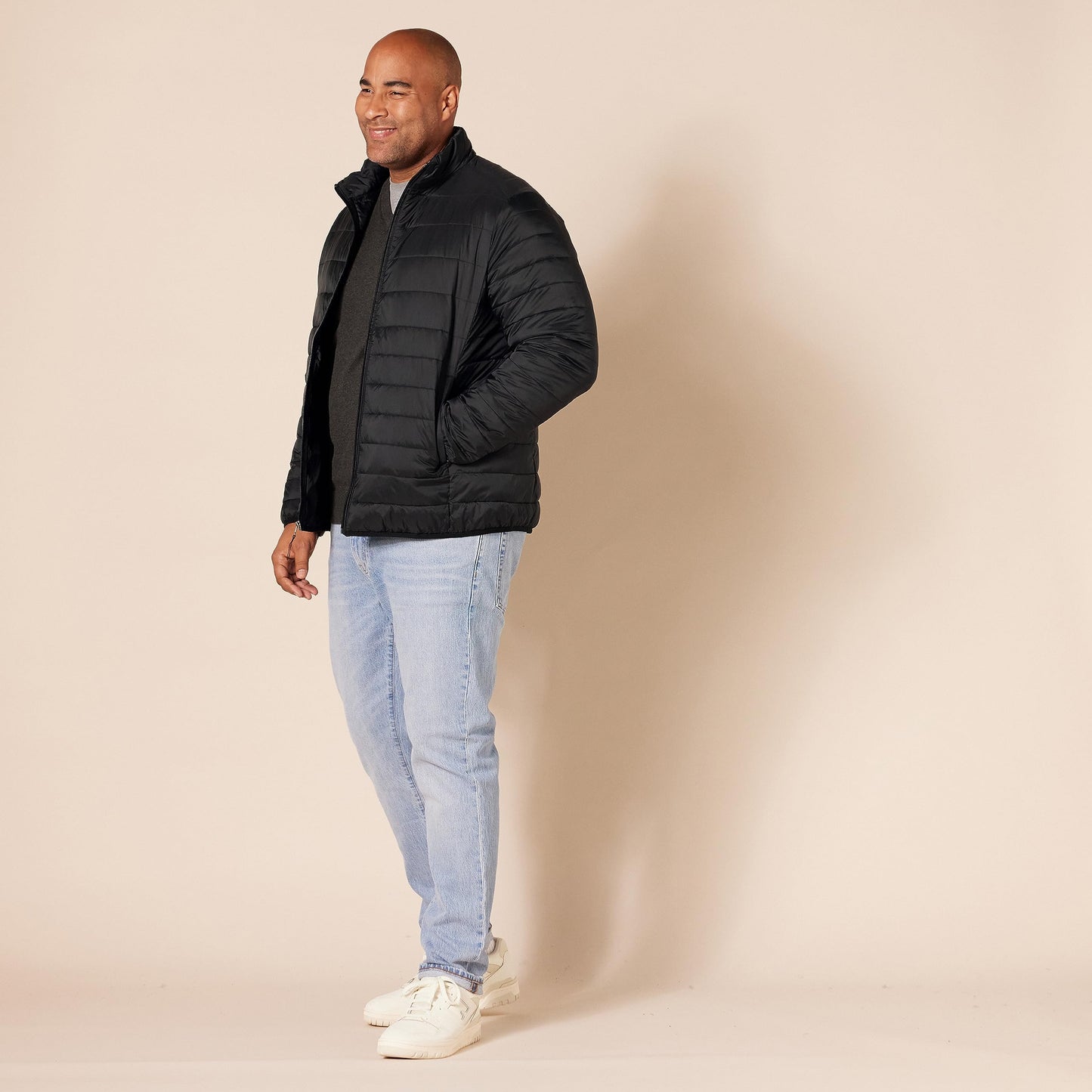 Amazon Essentials Men's Packable Lightweight Water-Resistant Puffer Jacket (Available in Big & Tall), Black, 3X-Large Big Tall