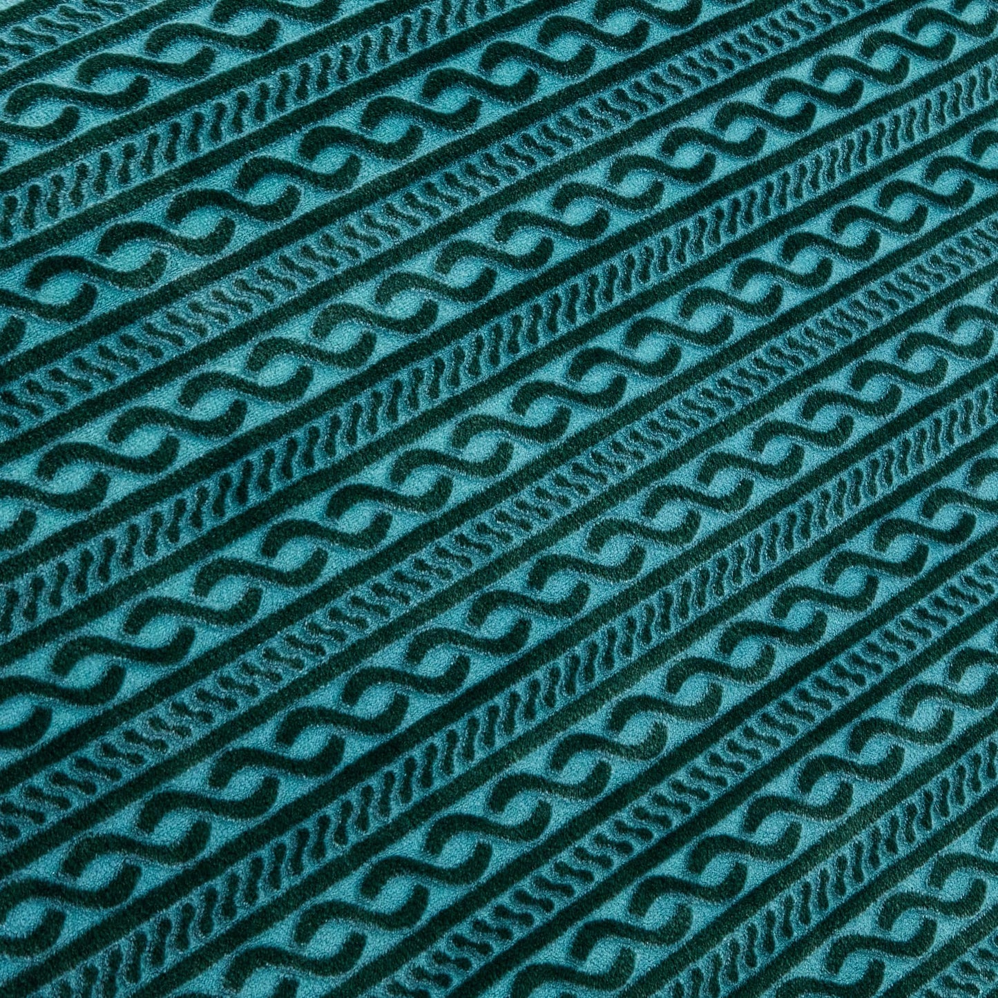 Serenhom Extra Large Soft Cozy 120x120 Inches Seamless Oversized King Fleece Blanket - Huge 3D Jacquard Decorative 10'x10' California King Blanket for Bed, Sofa, Couch, Travel, Green Chain