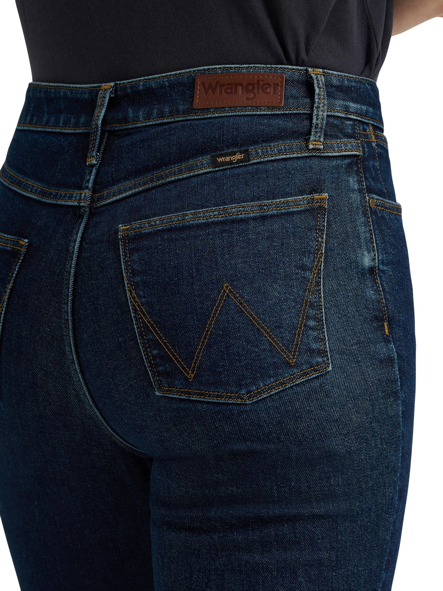 Wrangler Women's High Rise Bold Boot Jean, Mia, 8-34