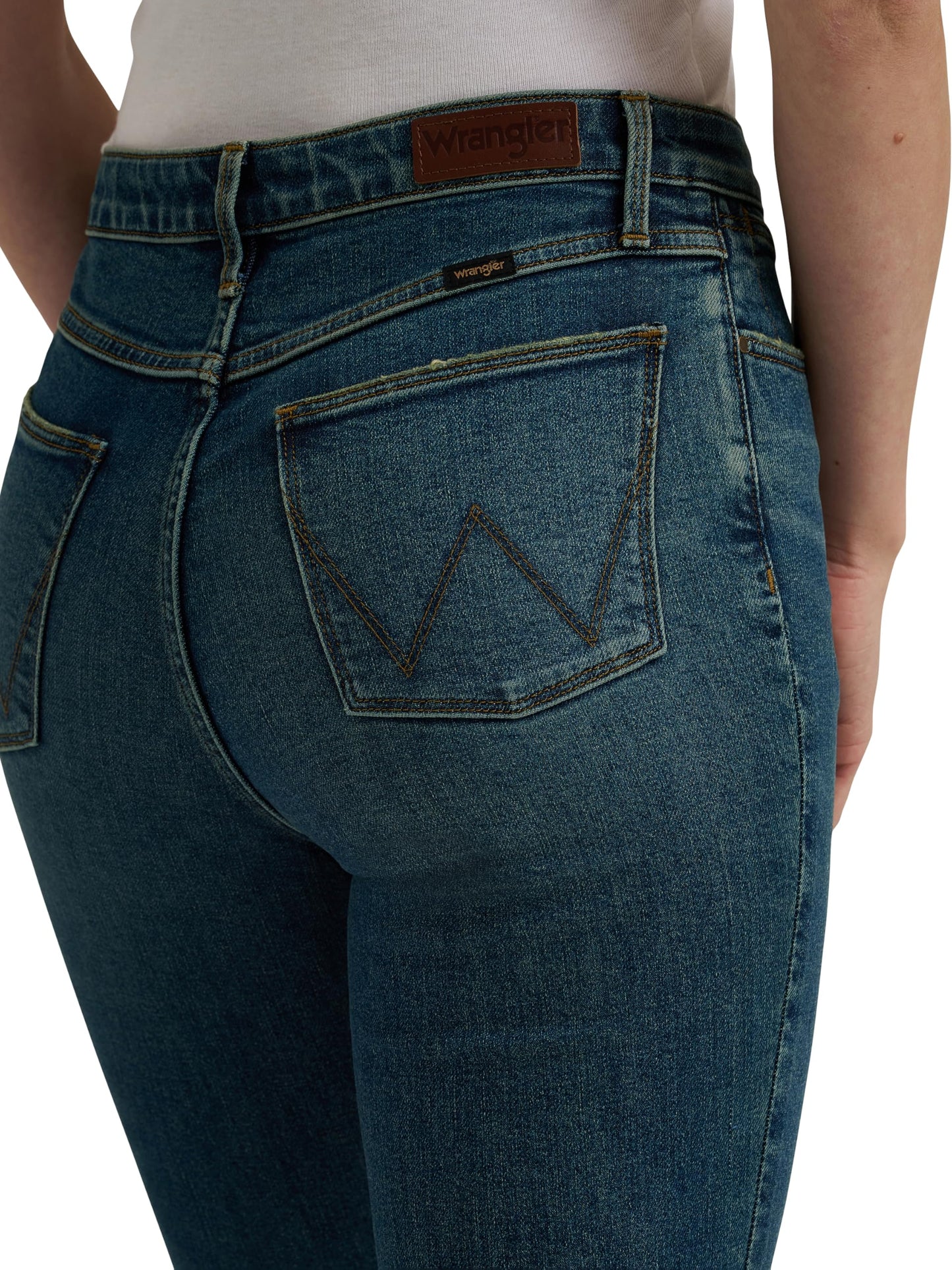 Wrangler Women's High Rise Bold Boot Jean, Stormy Indigo, 10-34