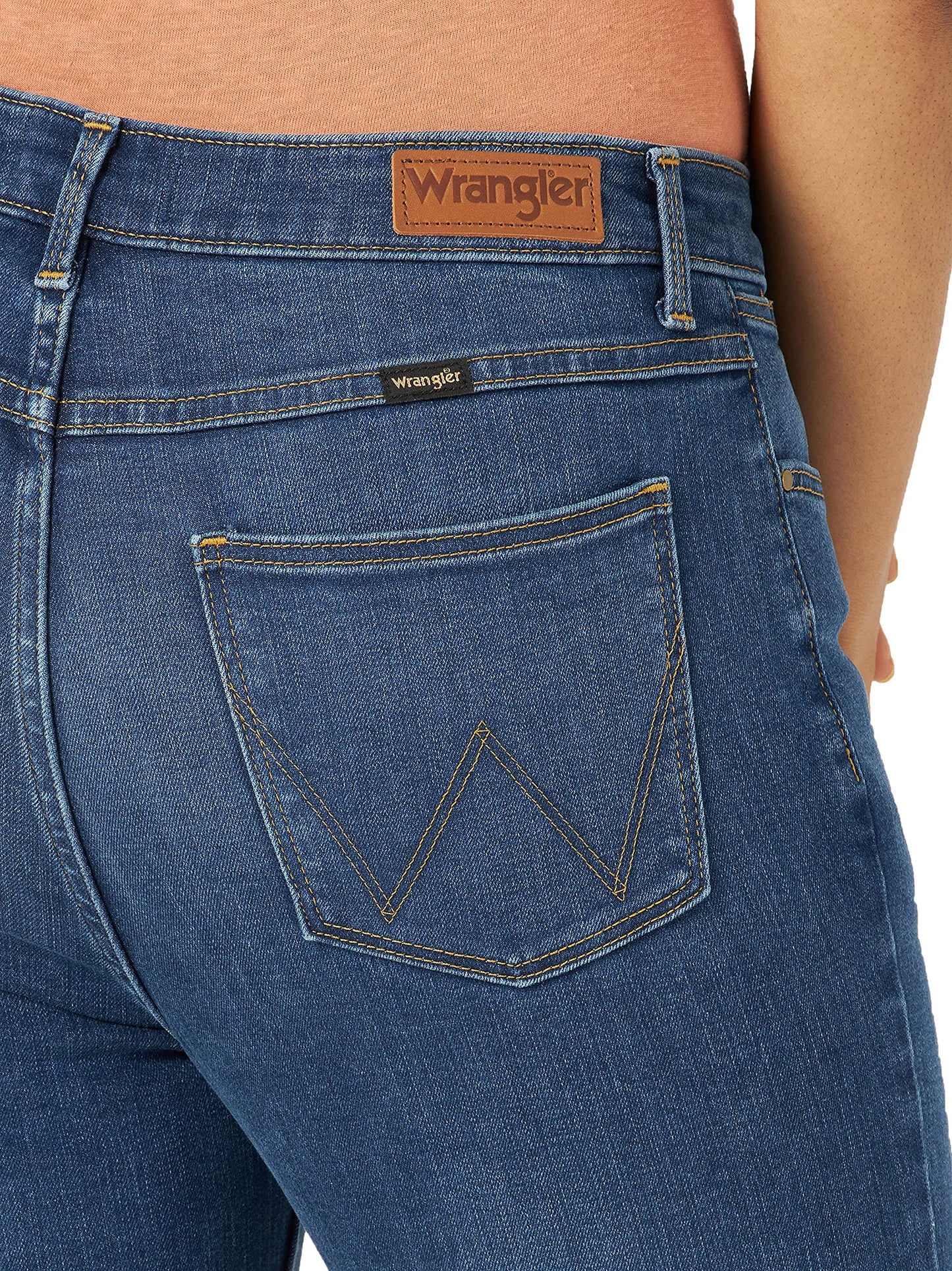 Wrangler Womens High Rise Bold Boot Jeans, Hudson, 10 1 US