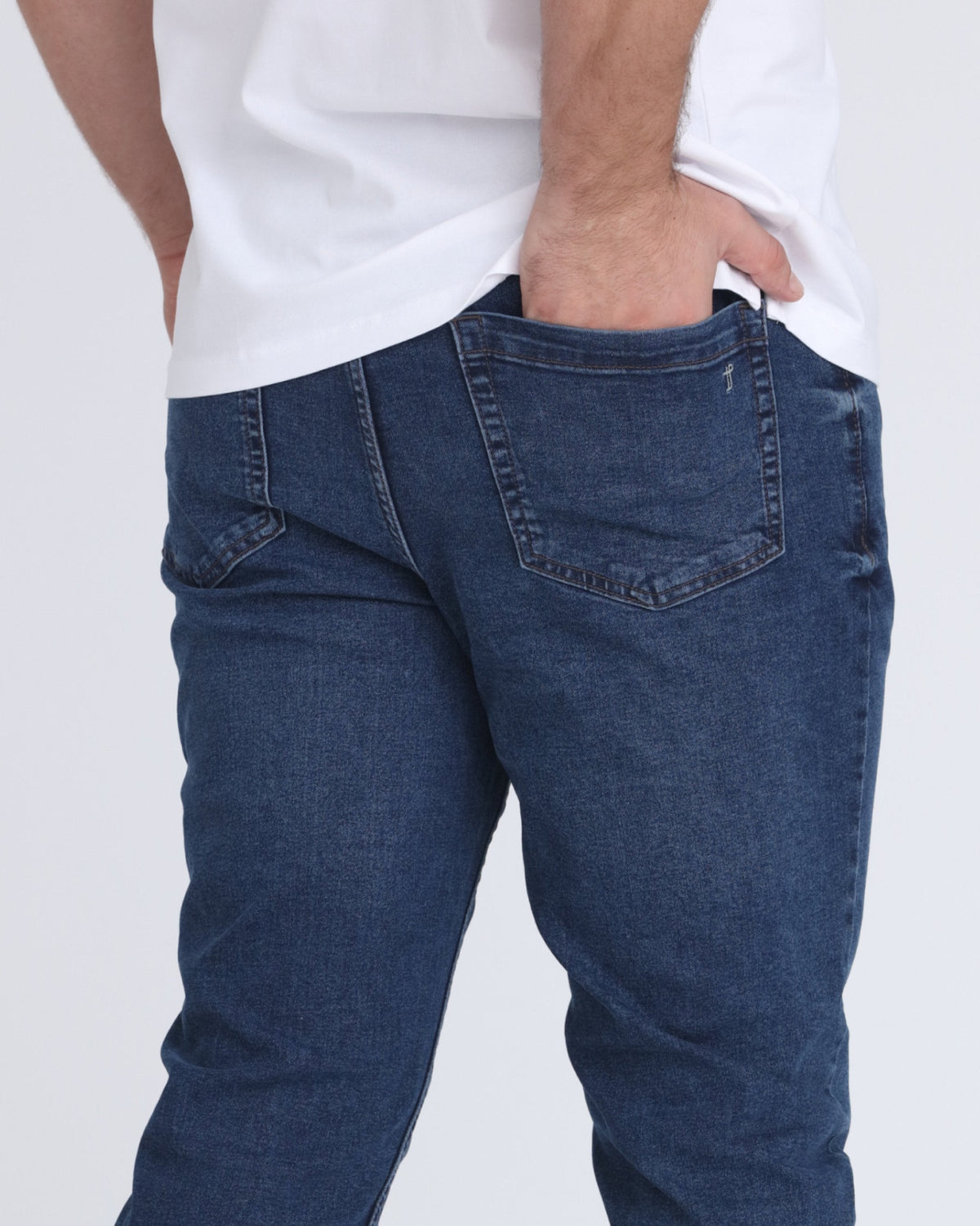 The Perfect Jean Athletic Fit - Admiral - Med Blue