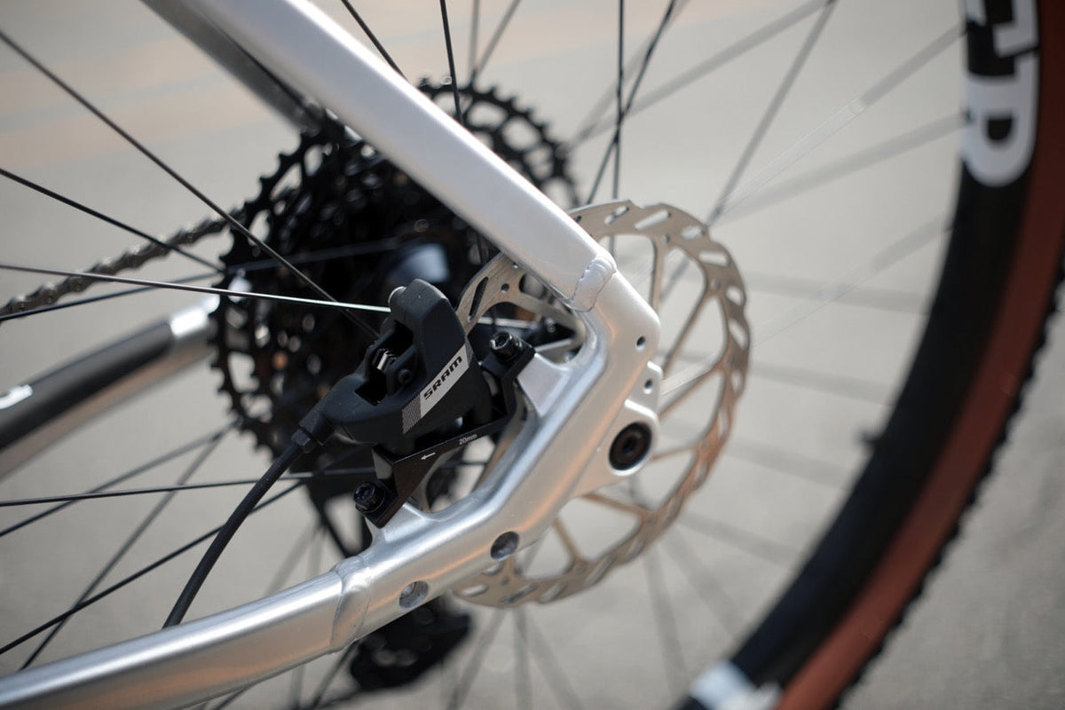 DirtySixer Gravel - 32-inch wheels