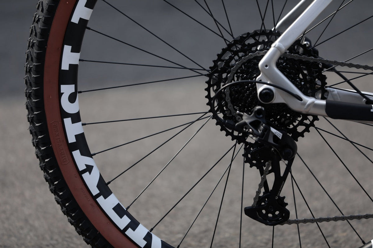 DirtySixer Gravel - 32-inch wheels