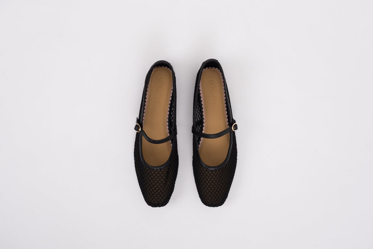 ERICA FLAT (BLACK)