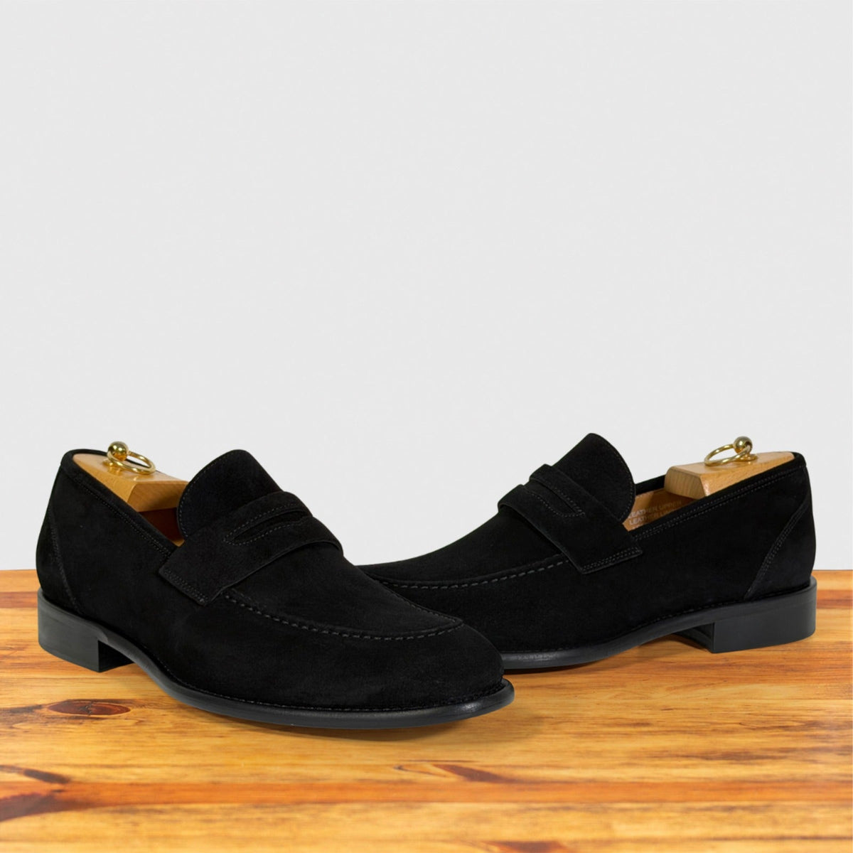 Quero Velour Suede Wholecut Penny Loafer – Calzoleria Toscana